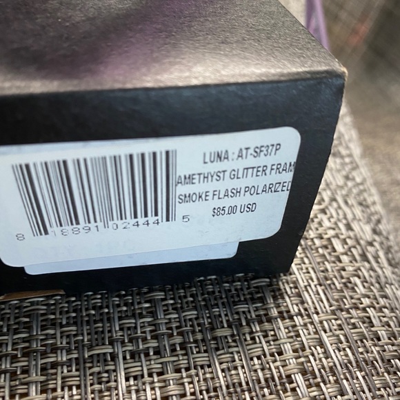 Diff Purple sunglasses - Picture 9 of 12